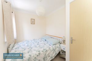 Bedroom- click for photo gallery